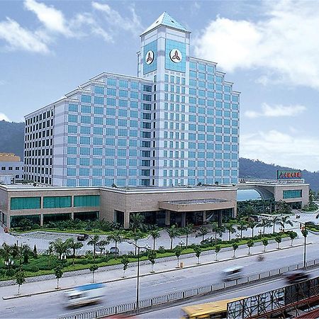 Fenggang Gladden Hotel Tiantangwei Exterior photo